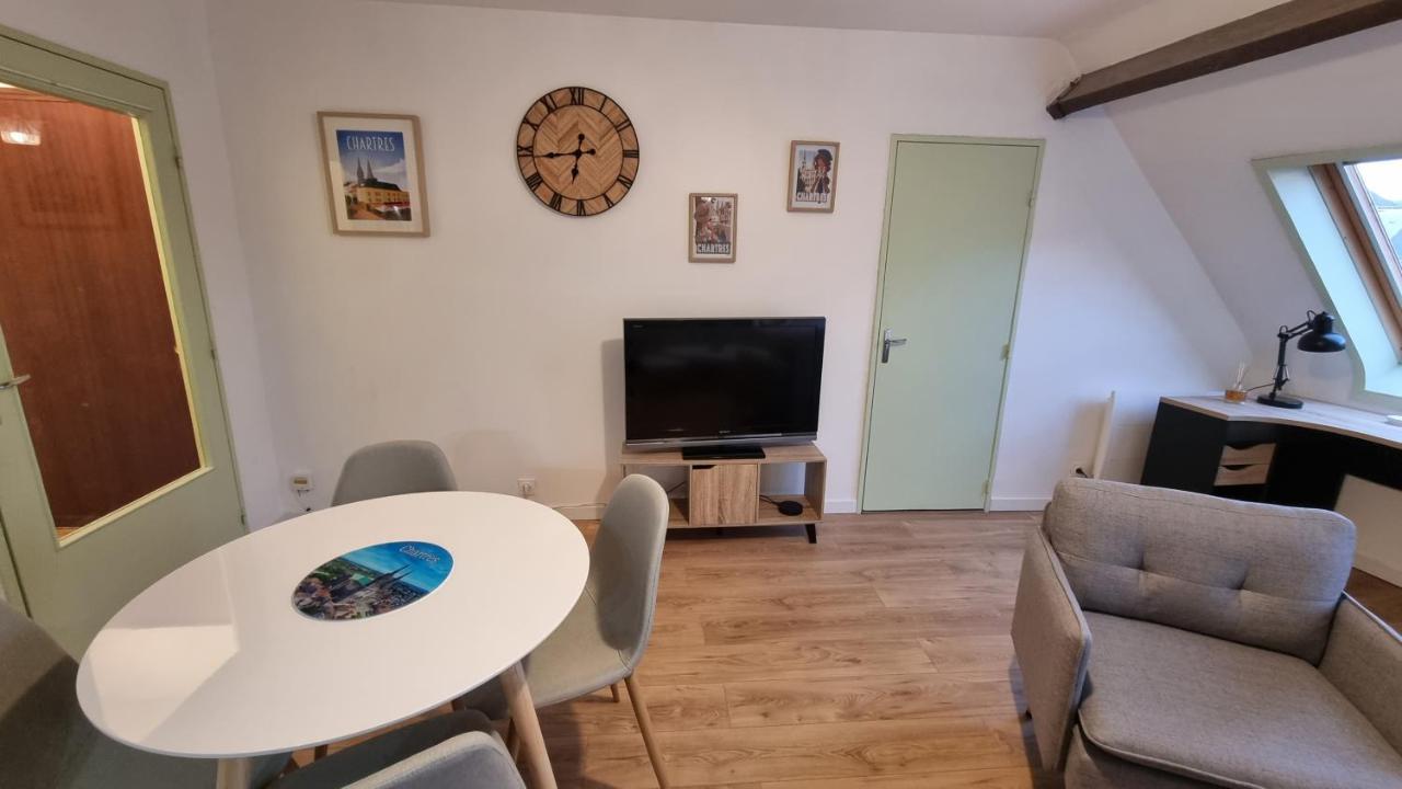 Studio Babylone - Parking & Wifi Chartres Kültér fotó